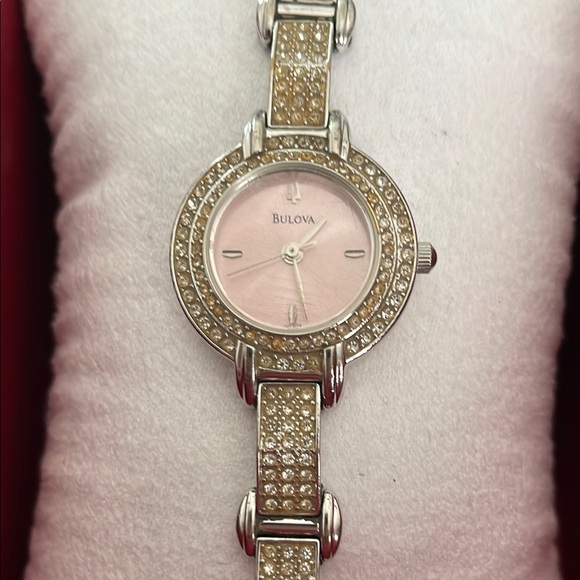 Rare Vintage Bulova Women\'s Silver and Gold Watch